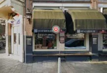 Burgemeester wil in gesprek met eigenaren nieuwe coffeeshop Deventer Bestemming nieuwe coffeeshop Deventer cafe het glas in lood