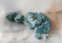 Synthetische cannabinoïde MDMB-IPINACA aangetroffen in blauwe hasj