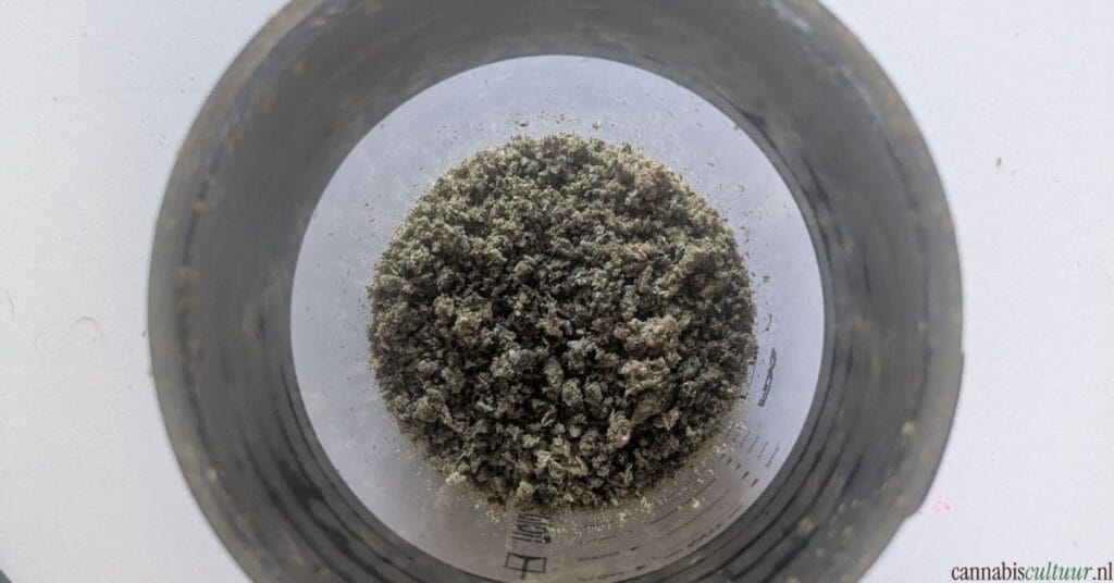 Pot by Noids review 10 gram wiet in de pot